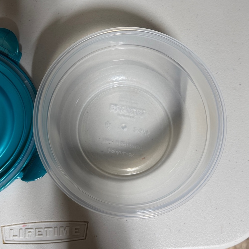 LocknLock Blue Round Container new - Picture 2 of 3